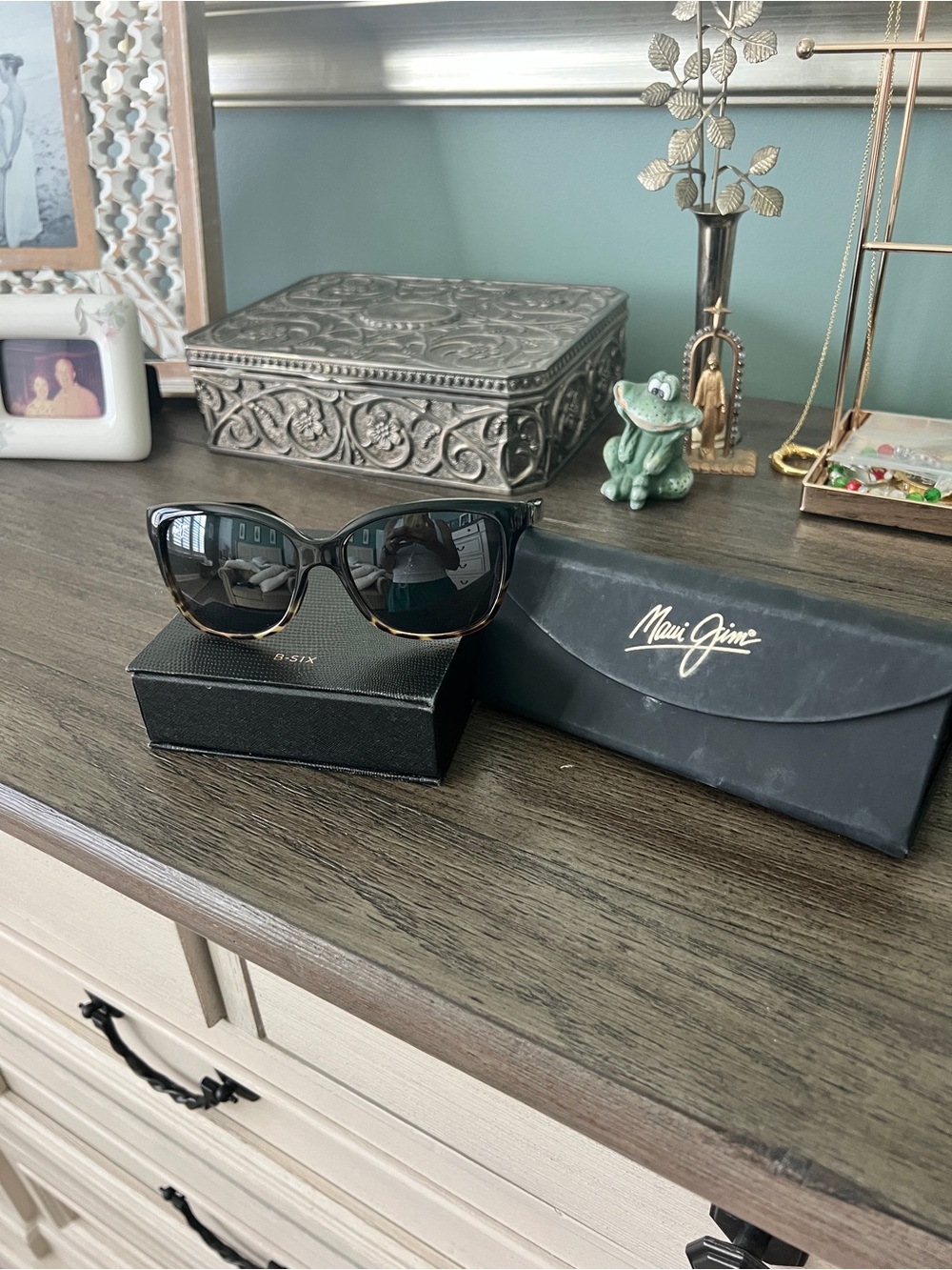 Maui Jim Tortoise Cat-Eye Sunglasses with Dark Lenses